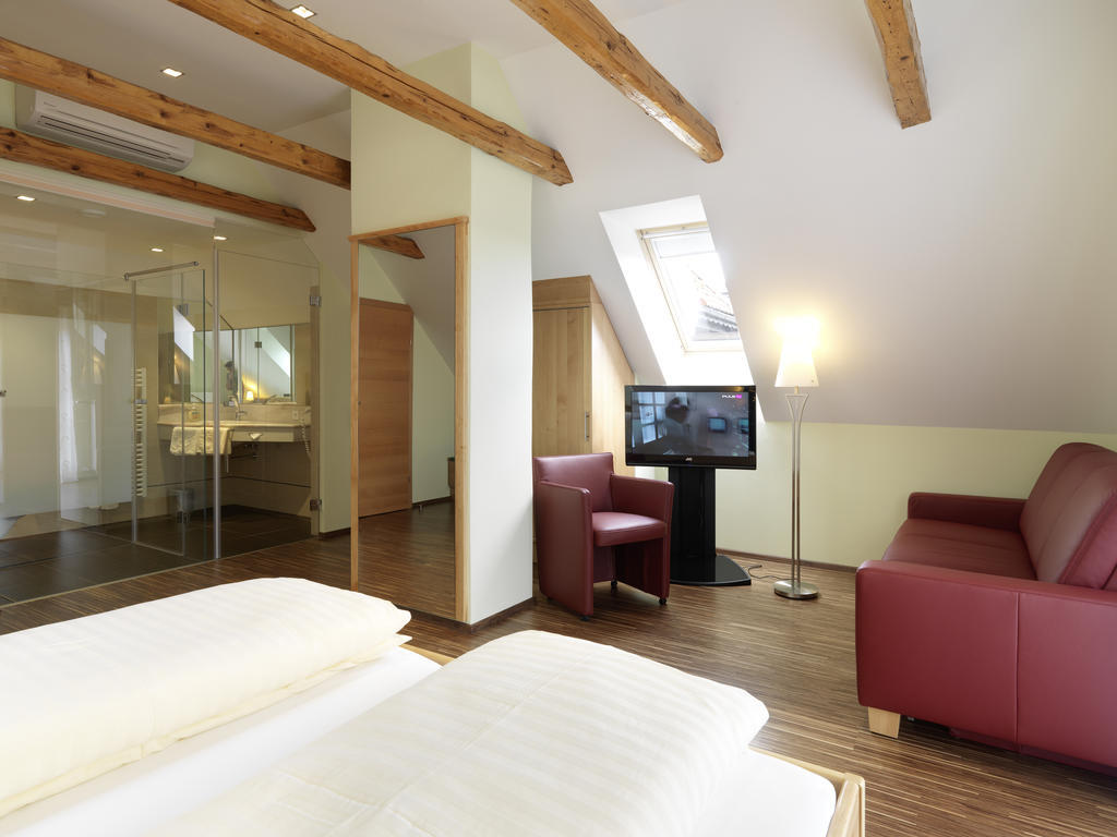 Weingut Skoff Original Hotel Gamlitz Room photo